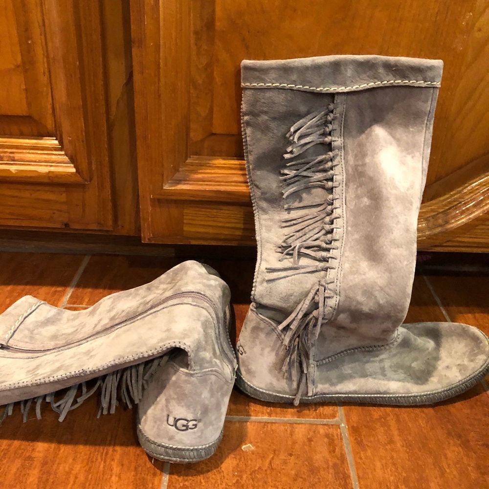 UGG gray suede boots